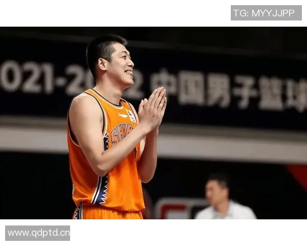 新赛季深圳男篮共注册国内球员19人 任骏威&冯欣合同到期不再续约